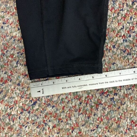 Torrid Active Black Side Pocket Cropped Leggings Size 4 (4X) - Picture 11 of 11
